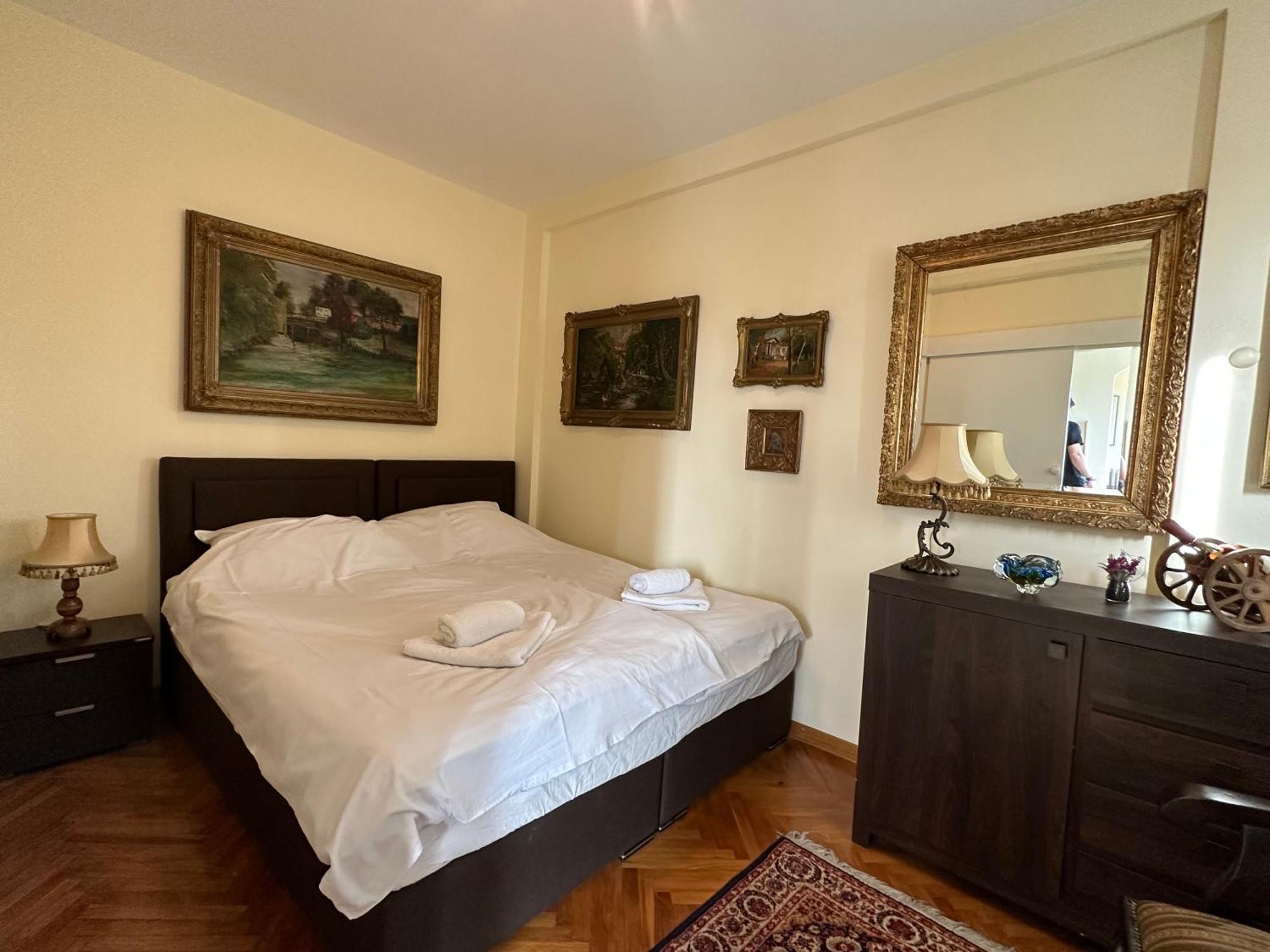 Vintage Delight Apartment Vracar Hram Sv Save Belgrad Exterior foto
